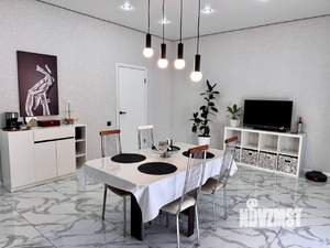 Дом 145м&sup2;, 2-этажный, участок 3 сот.  