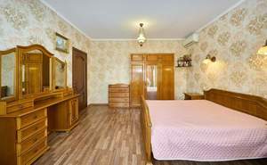 Дом 275м², 3-этажный, участок 6 сот.  