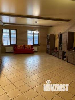 Дом 193м&sup2;, 1-этажный, участок 8 сот.  