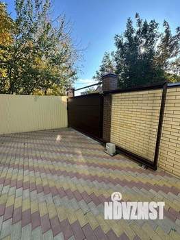 Дом 190м&sup2;, 2-этажный, участок 4 сот.  