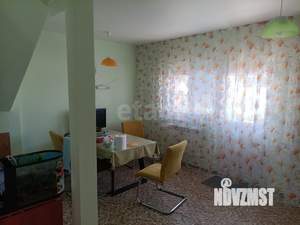 Дом 102м&sup2;, 2-этажный, участок 4 сот.  