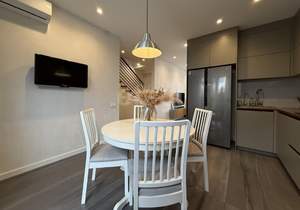 Дом 87м&sup2;, 2-этажный, участок 1 сот.  