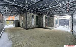 Дом 266м&sup2;, 2-этажный, участок 4 сот.  