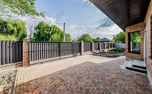 Дом 136м&sup2;, 1-этажный, участок 8 сот.  