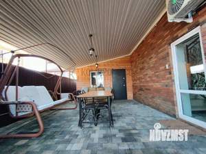 Дом 220м&sup2;, 2-этажный, участок 6 сот.  