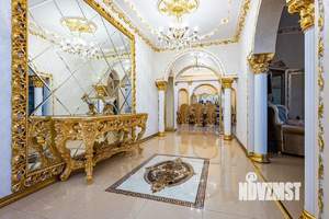 Дом 500м², 2-этажный, участок 8 сот.  