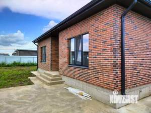 Дом 100м&sup2;, 2-этажный, участок 3 сот.  