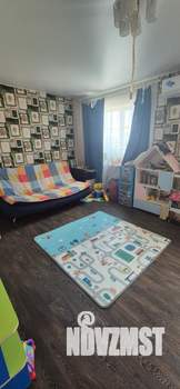 Дом 105м&sup2;, 2-этажный, участок 3 сот.  