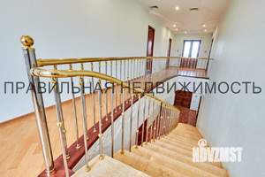 Дом 600м&sup2;, 2-этажный, участок 7 сот.  