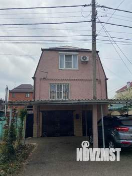 Дом 175м&sup2;, 2-этажный, участок 1 сот.  