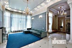 Дом 362м², 2-этажный, участок 7 сот.  