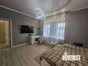 Дом 174м², 2-этажный, участок 8 сот.  