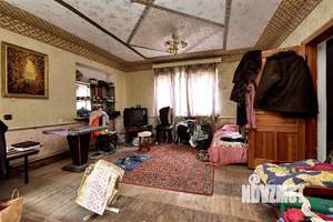 Дом 325м², 3-этажный, участок 9 сот.  