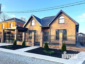 Коттедж 186м&sup2;, 1-этажный, участок 4 сот.  