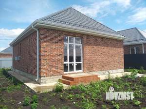 Дом 100м&sup2;, 2-этажный, участок 3 сот.  