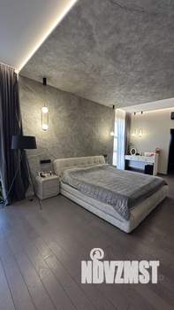 Дом 331м&sup2;, 2-этажный, участок 7 сот.  