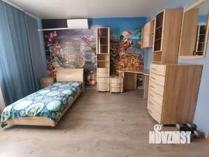 Таунхаус 147м², 3-этажный, участок 1 сот.  