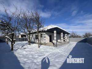 Коттедж 100м&sup2;, 1-этажный, участок 6 сот.  