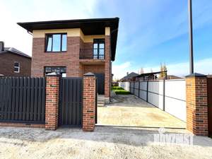 Коттедж 140м², 2-этажный, участок 4 сот.  