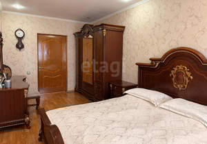 Дом 227м&sup2;, 1-этажный, участок 6 сот.  