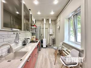 Коттедж 280м², 2-этажный, участок 8 сот.  