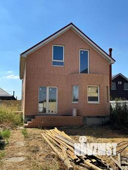 Дом 136м&sup2;, 2-этажный, участок 4 сот.  