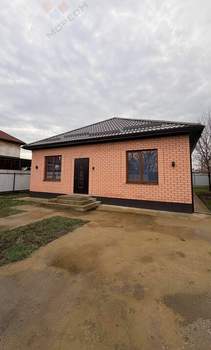 Дом 100м&sup2;, 1-этажный, участок 4 сот.  