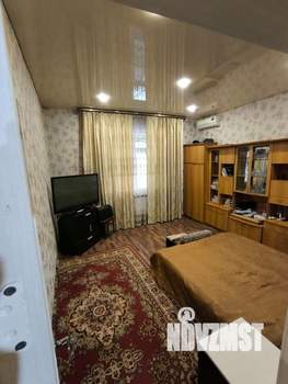 Дом 150м&sup2;, 2-этажный, участок 6 сот.  