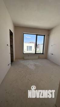 Дом 162м&sup2;, 2-этажный, участок 4 сот.  