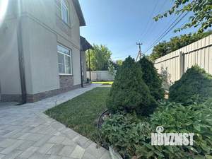 Дом 221м&sup2;, 2-этажный, участок 10 сот.  