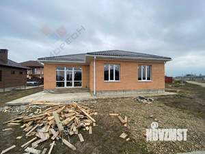 Дом 135м², 1-этажный, участок 6 сот.  