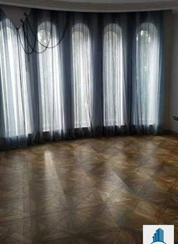 Дом 567м&sup2;, 3-этажный, участок 8 сот.  