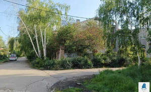 Дом 567м&sup2;, 3-этажный, участок 8 сот.  