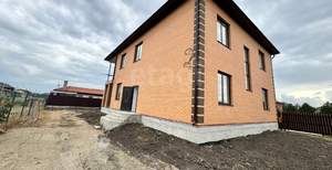 Дом 240м², 2-этажный, участок 8 сот.  