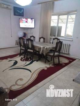 Дом 263м&sup2;, 2-этажный, участок 8 сот.  