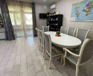 Дом 140м², 2-этажный, участок 4 сот.  