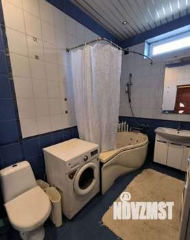 Дом 266м², 2-этажный, участок 4 сот.  