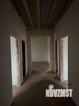 Дом 100м&sup2;, 1-этажный, участок 4 сот.  