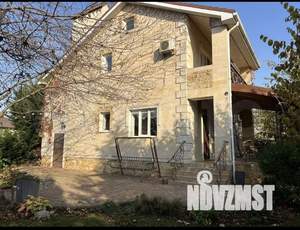 Дом 168м², 2-этажный, участок 7 сот.  