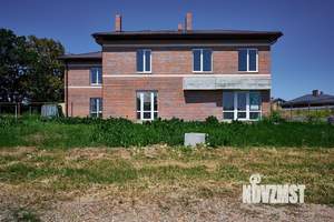 Дом 141м&sup2;, 2-этажный, участок 5 сот.  