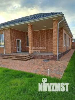 Дом 350м&sup2;, 2-этажный, участок 10 сот.  