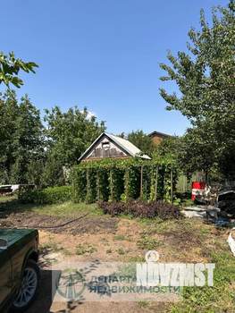 Дом 50м², 2-этажный, участок 6 сот.  