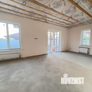 Коттедж 140м&sup2;, 2-этажный, участок 6 сот.  