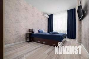 1-к квартира, посуточно, 35м2, 2/24 этаж