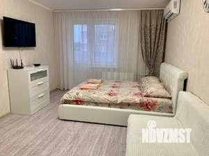 Студия квартира, посуточно, 30м2, 2/17 этаж