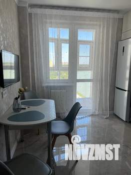 1-к квартира, посуточно, 41м2, 13/24 этаж