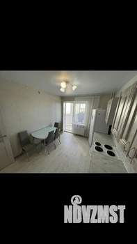 1-к квартира, на длительный срок, 40м2, 7/17 этаж