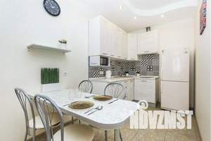 2-к квартира, посуточно, 47м2, 10/17 этаж