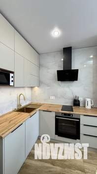 1-к квартира, посуточно, 39м2, 21/24 этаж