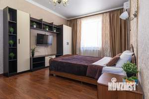 1-к квартира, посуточно, 42м2, 1/1 этаж